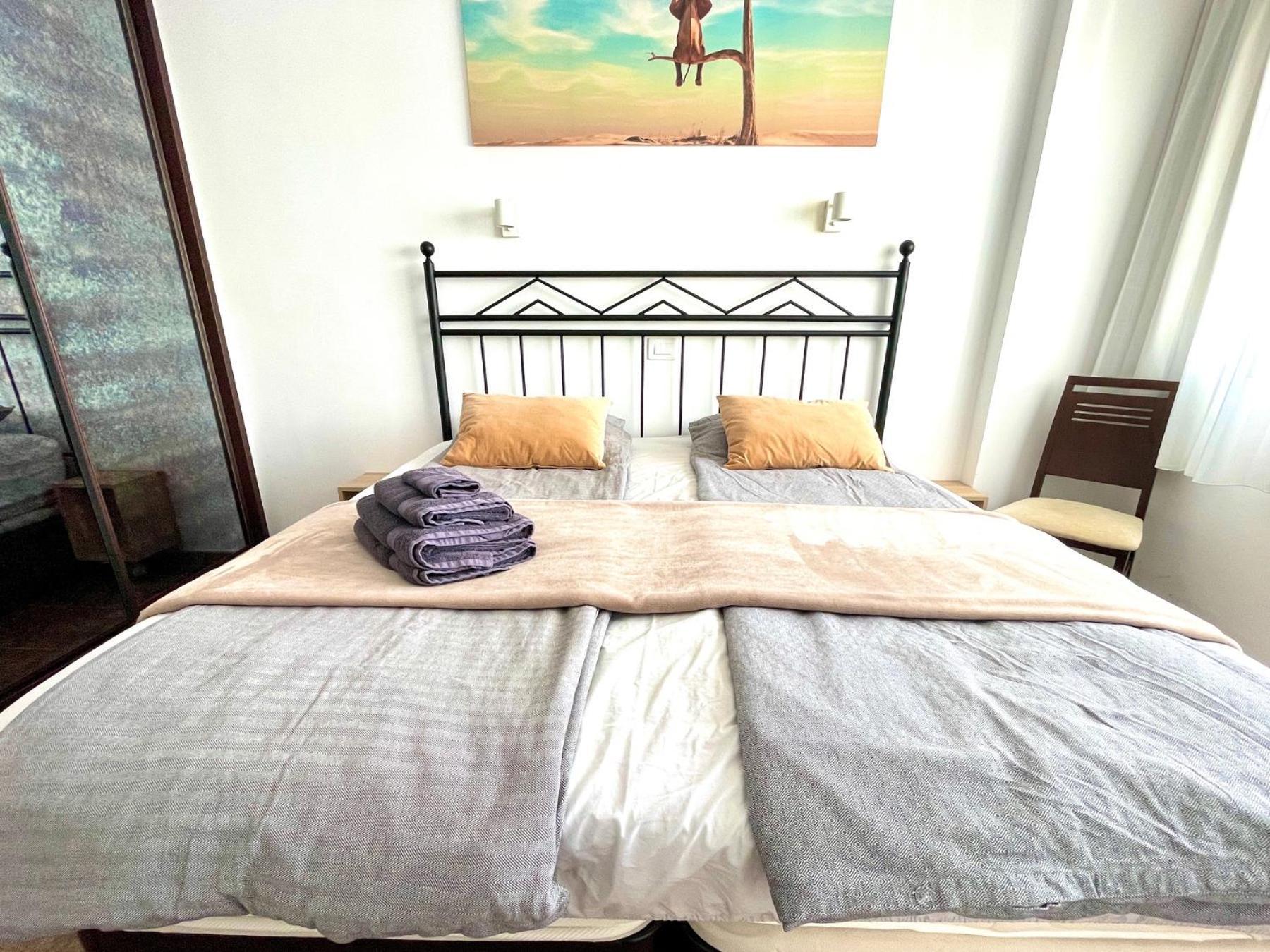 Iguazu I Yumbo Third Floor Apartment プラヤ・デル・イングレス エクステリア 写真